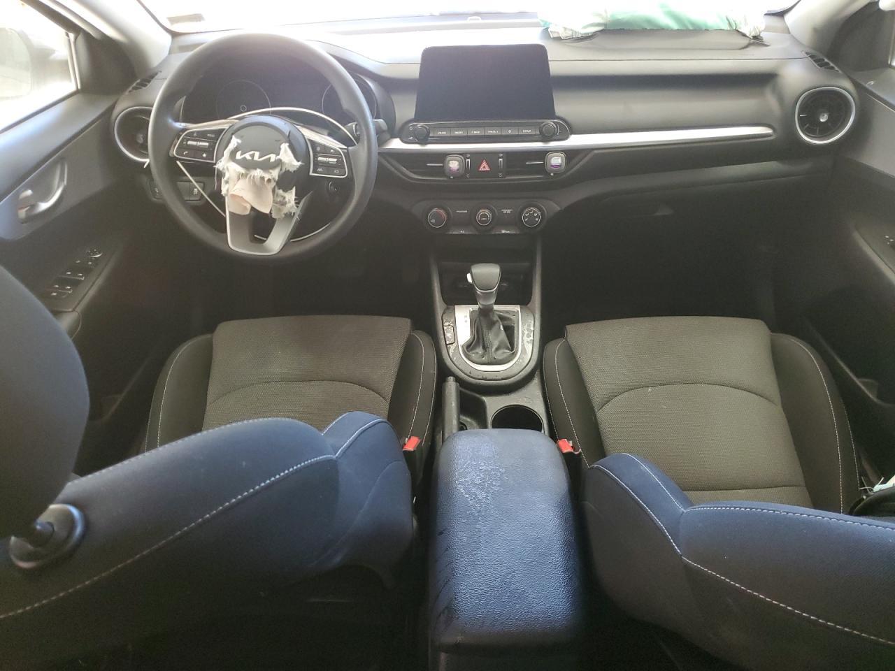 2024 KIA FORTE
