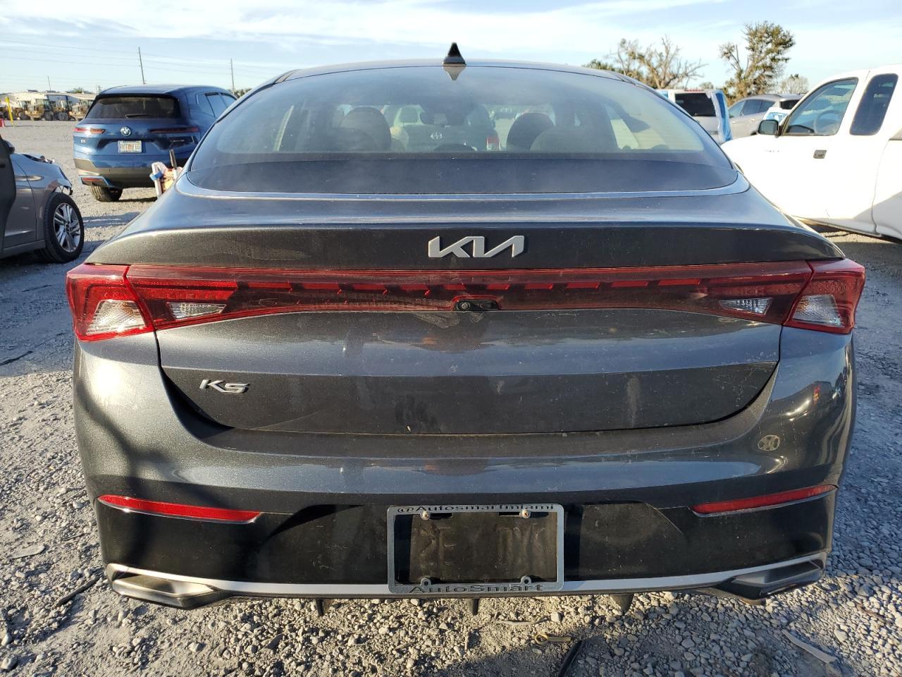 2022 KIA K5