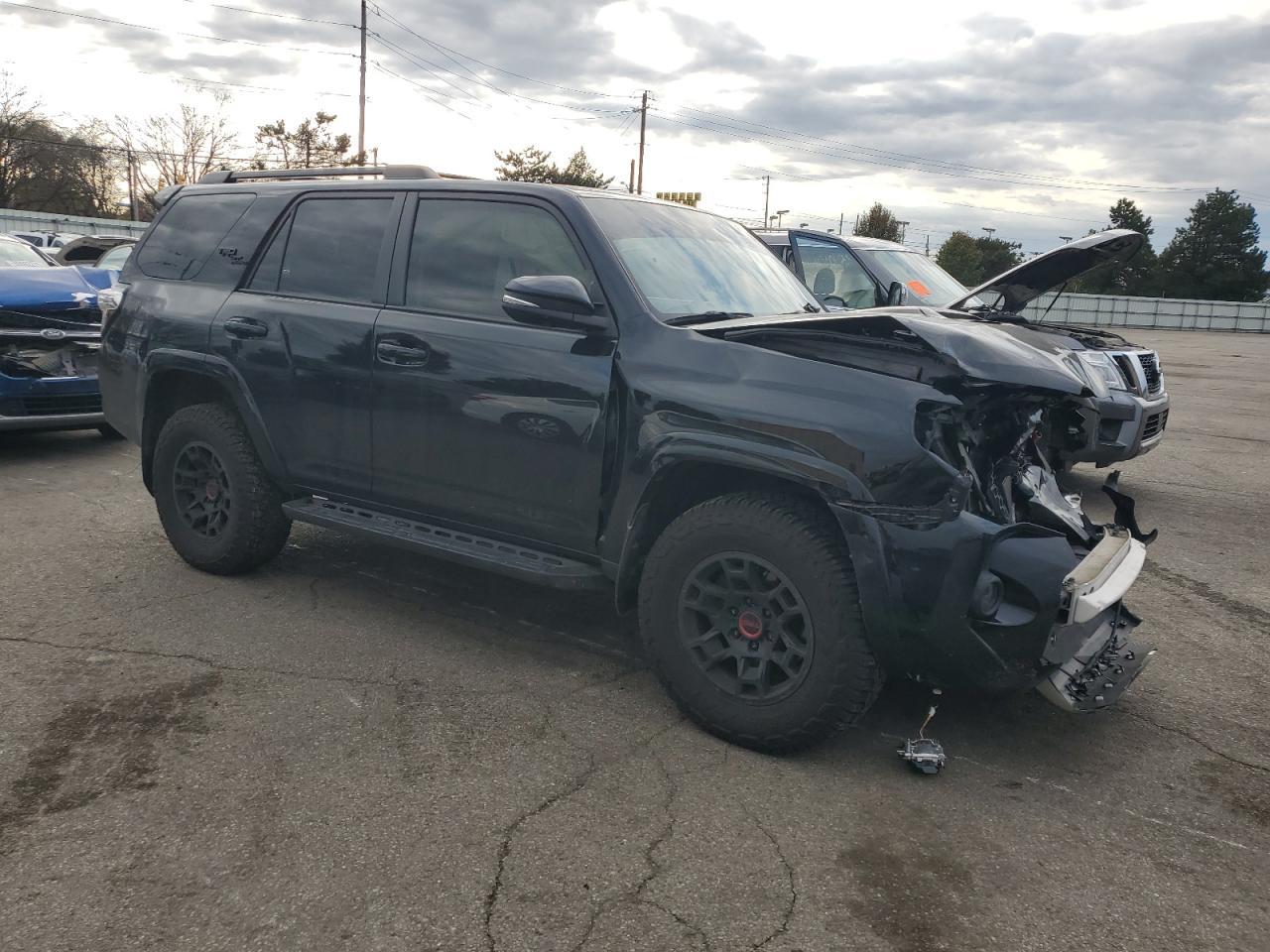 2022 TOYOTA 4Runner