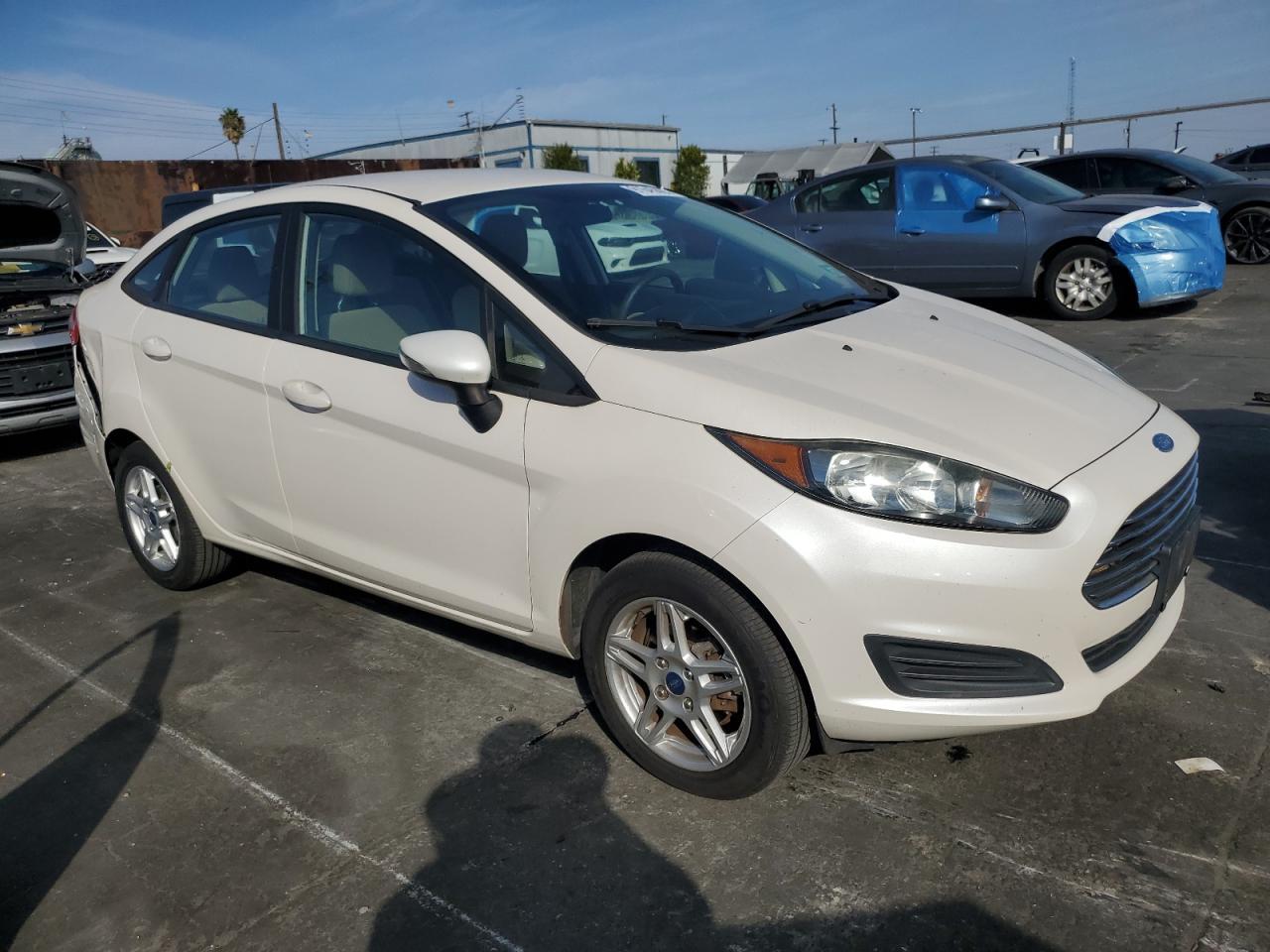 2017 FORD Fiesta