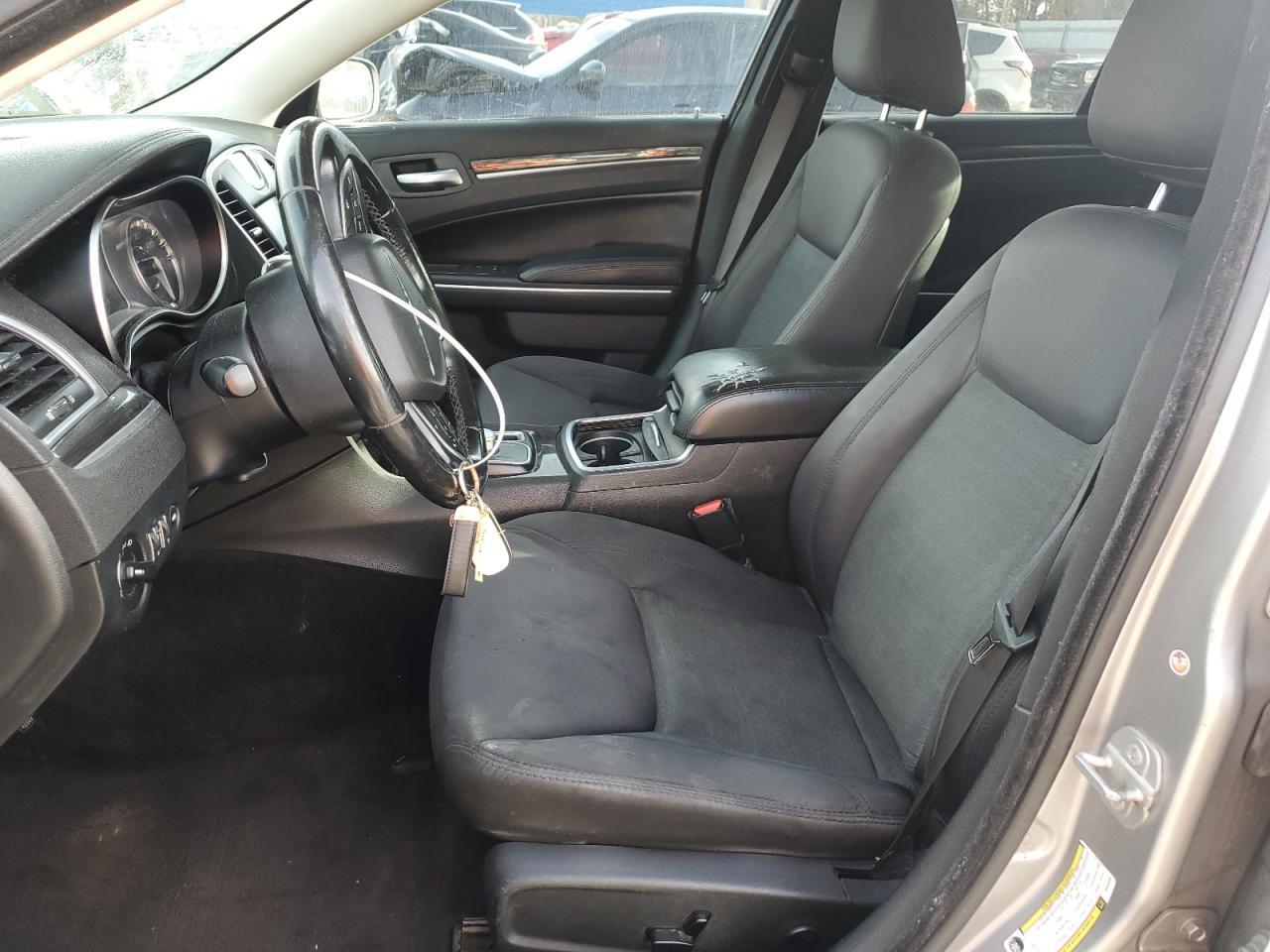 2018 CHRYSLER 300