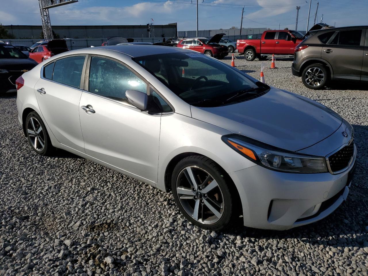 2017 KIA FORTE