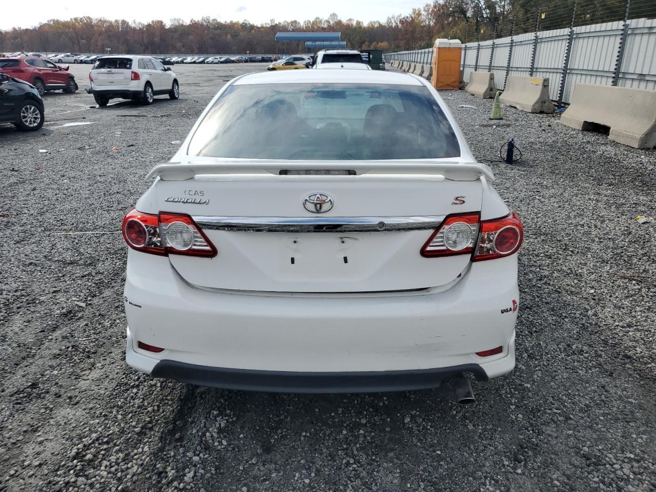 2013 TOYOTA COROLLA