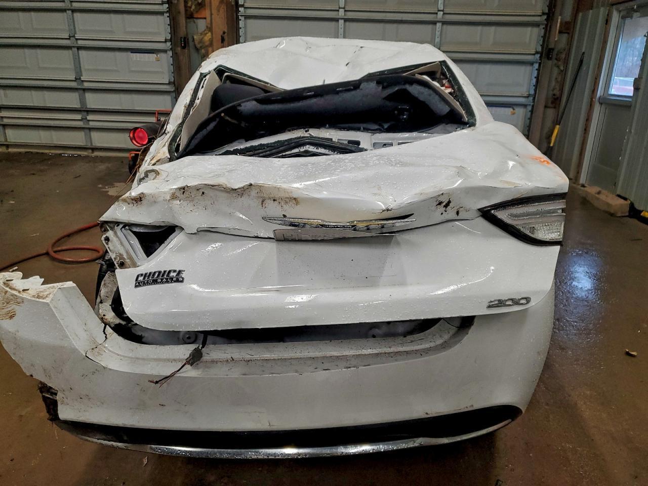 2016 CHRYSLER 200