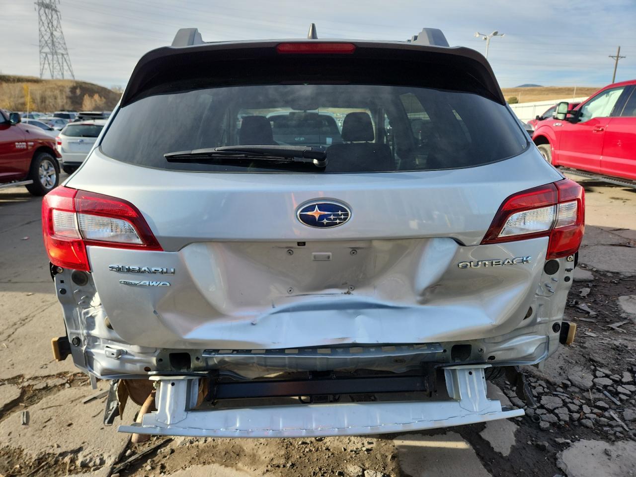 2018 SUBARU Outback