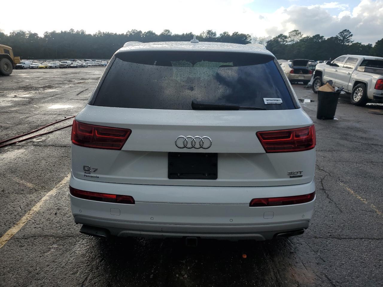 2018 AUDI Q7