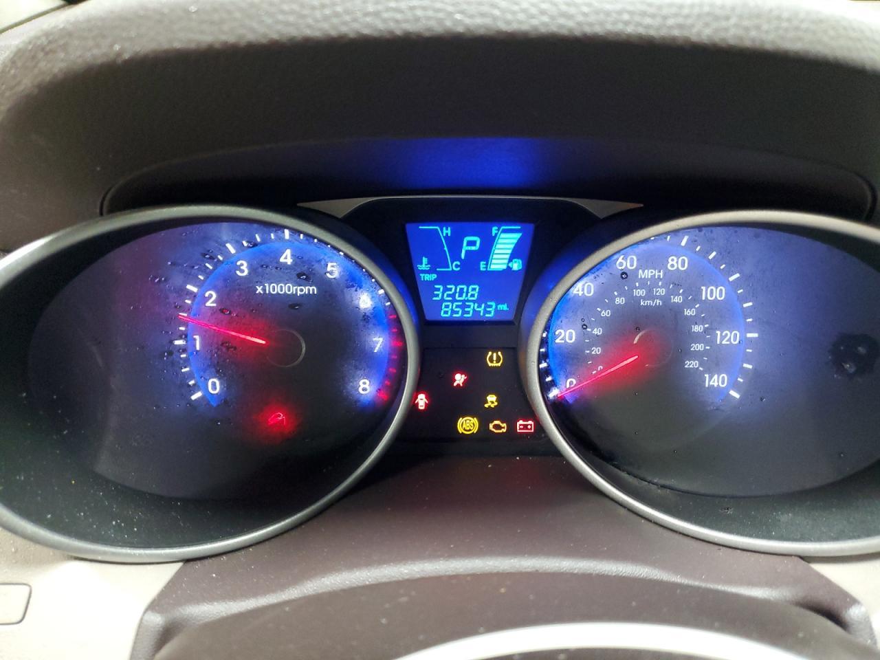 2015 HYUNDAI TUCSON