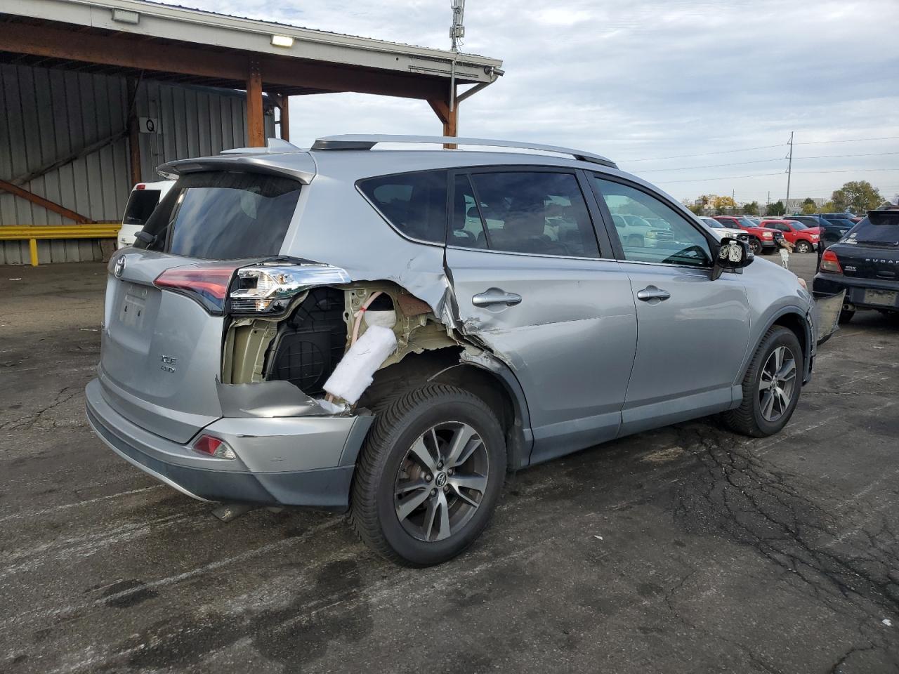 2016 TOYOTA RAV4