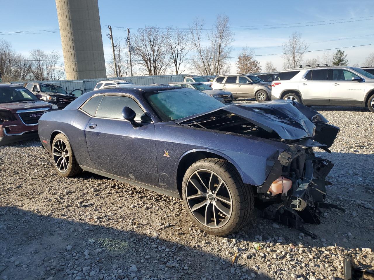 2017 DODGE Challenger