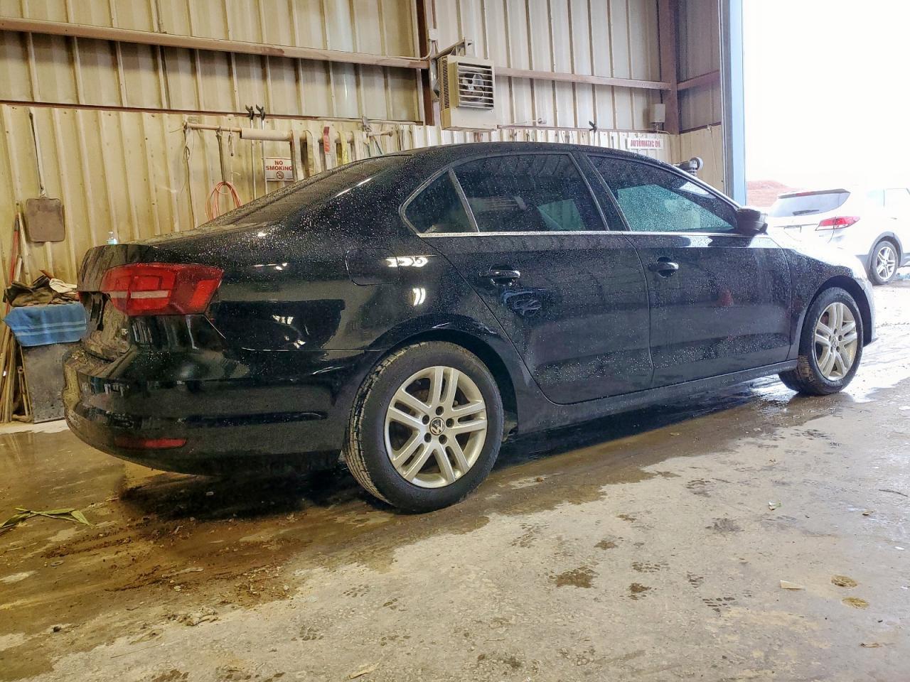 2017 VOLKSWAGEN JETTA