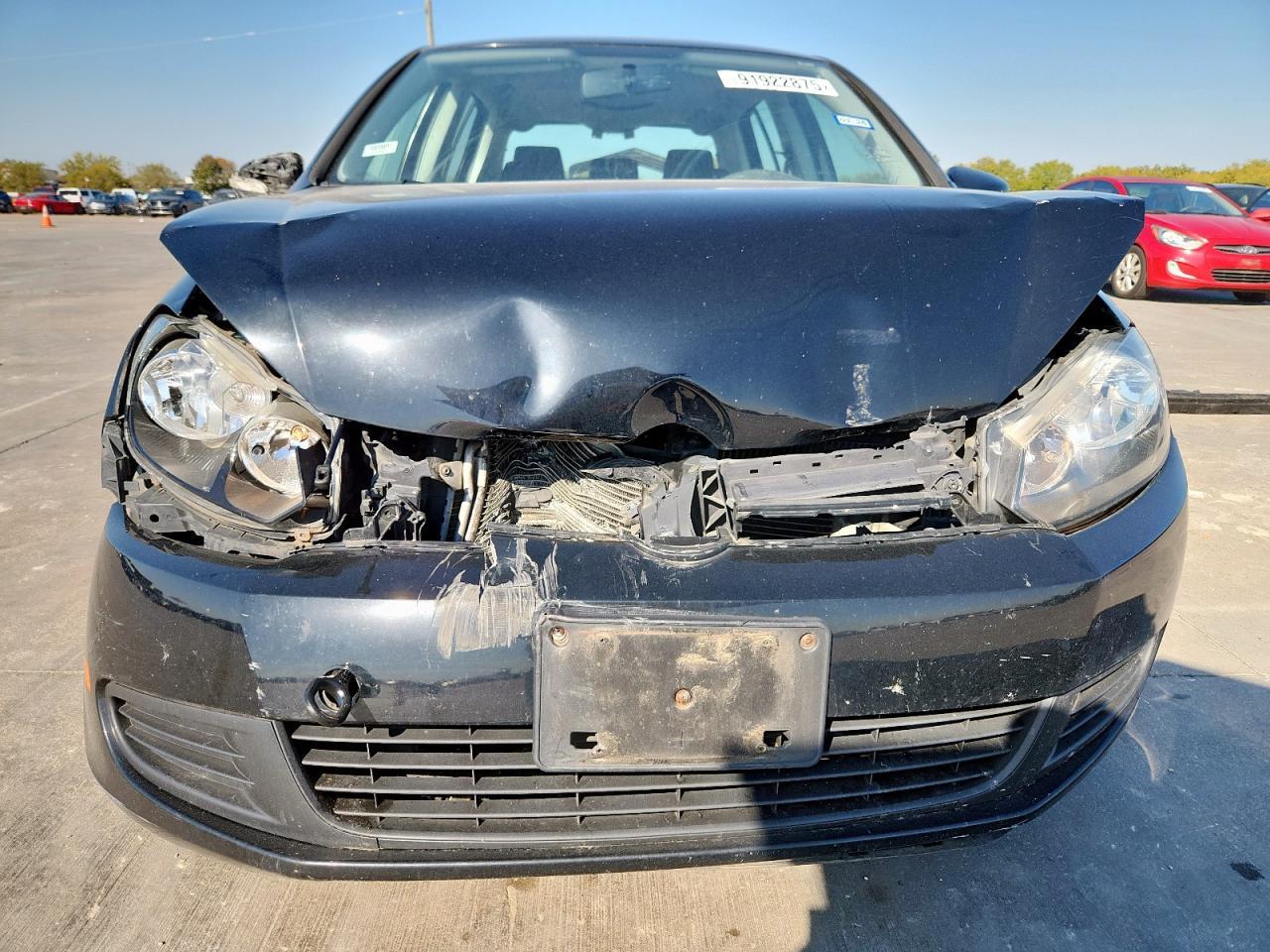 2013 VOLKSWAGEN GOLF