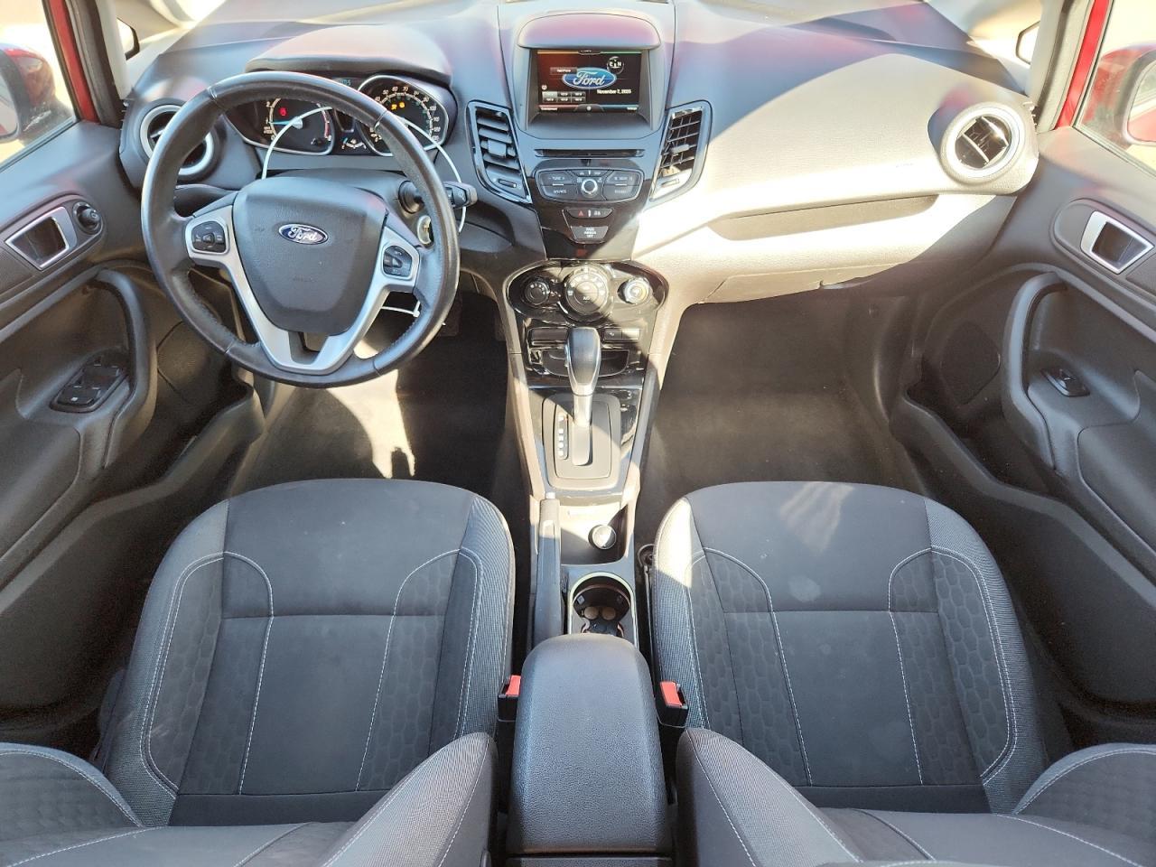 2014 FORD Fiesta