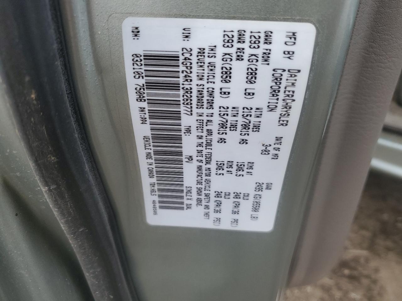 2003 CHRYSLER Town & Country