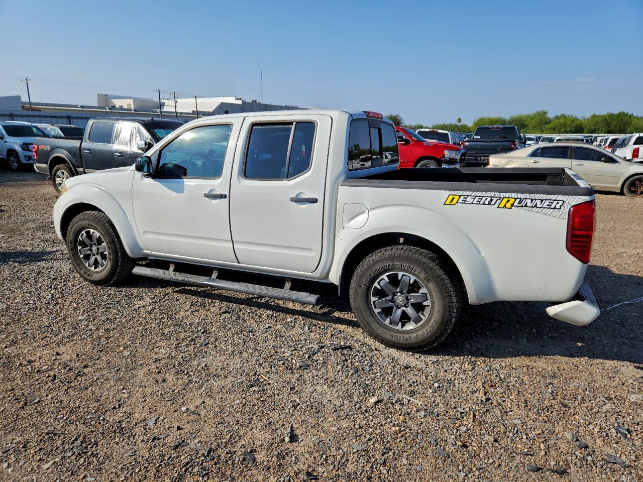 2016 NISSAN Frontier