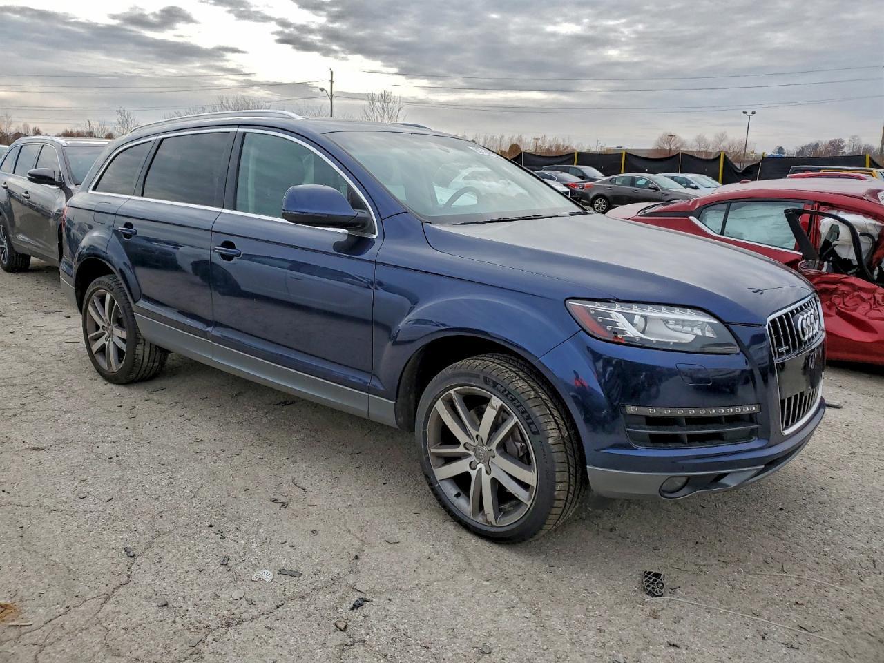 2013 AUDI Q7