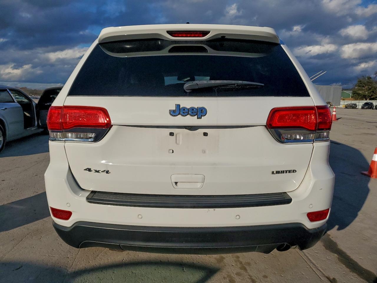 2016 JEEP Grand Cherokee