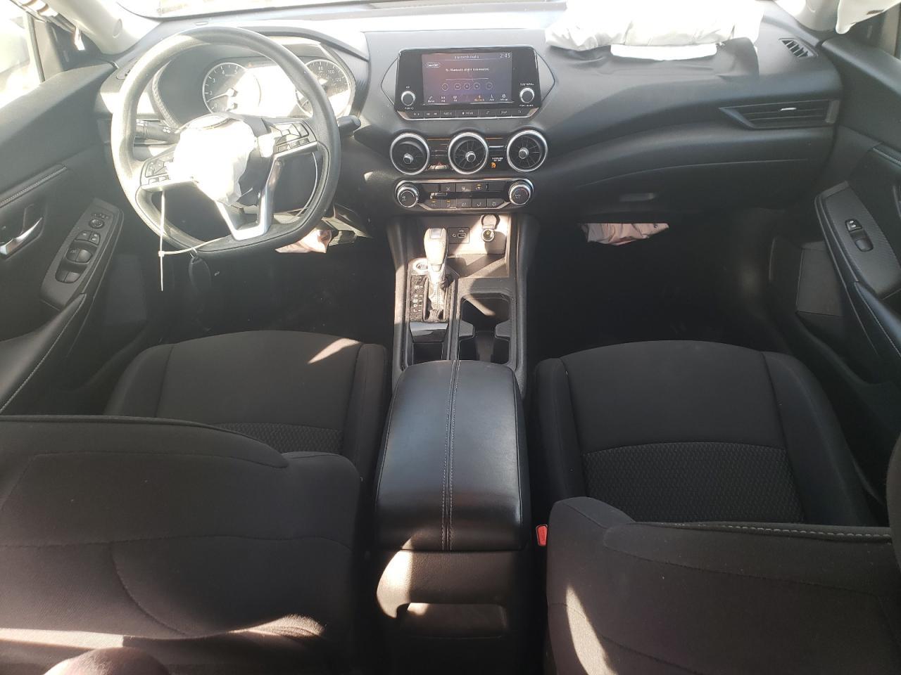 2022 NISSAN SENTRA