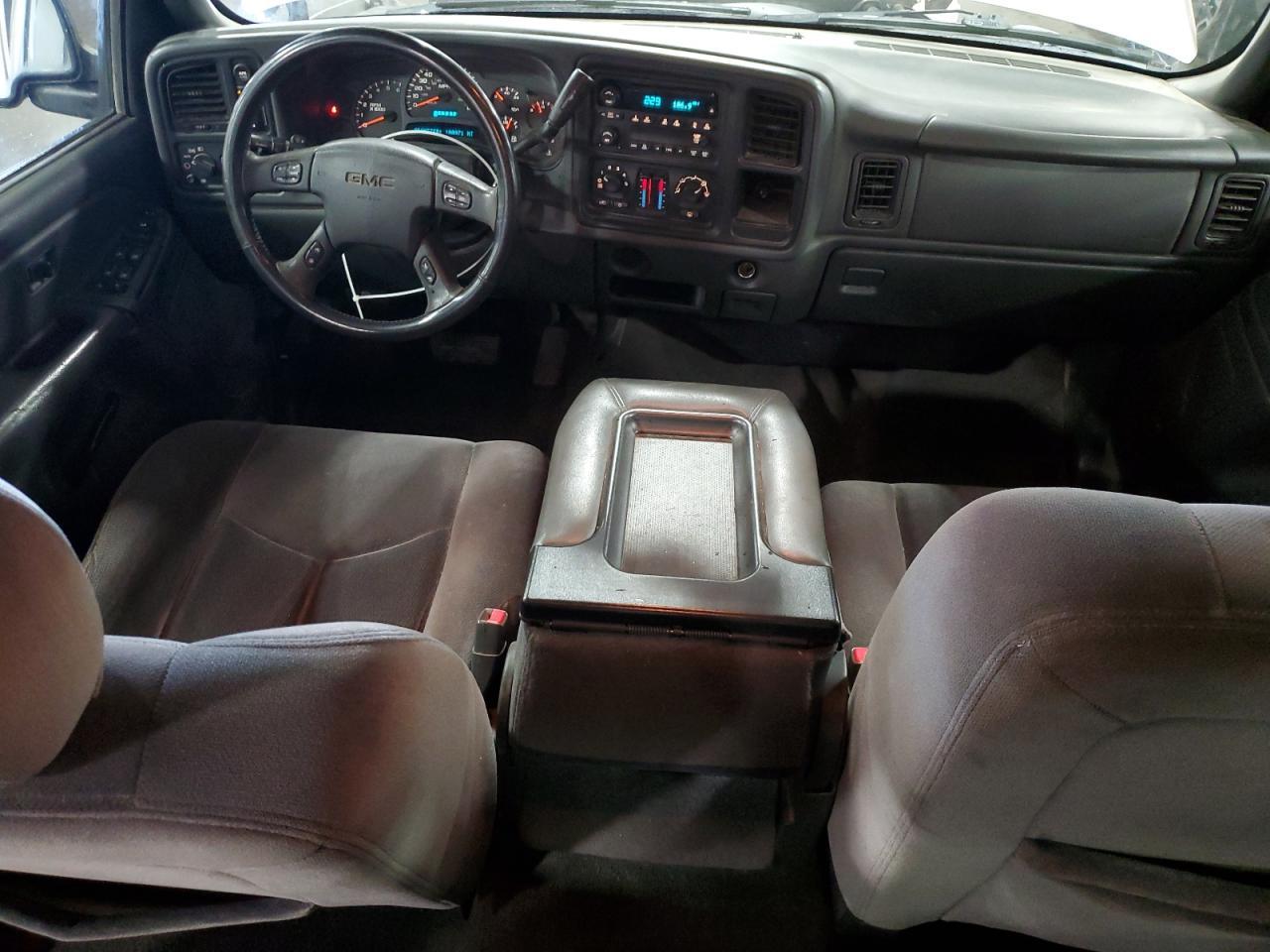 2005 GMC SIERRA 1500