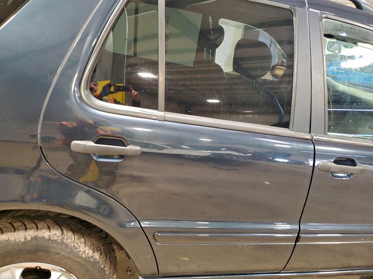 2002 MERCEDES-BENZ ML-Class