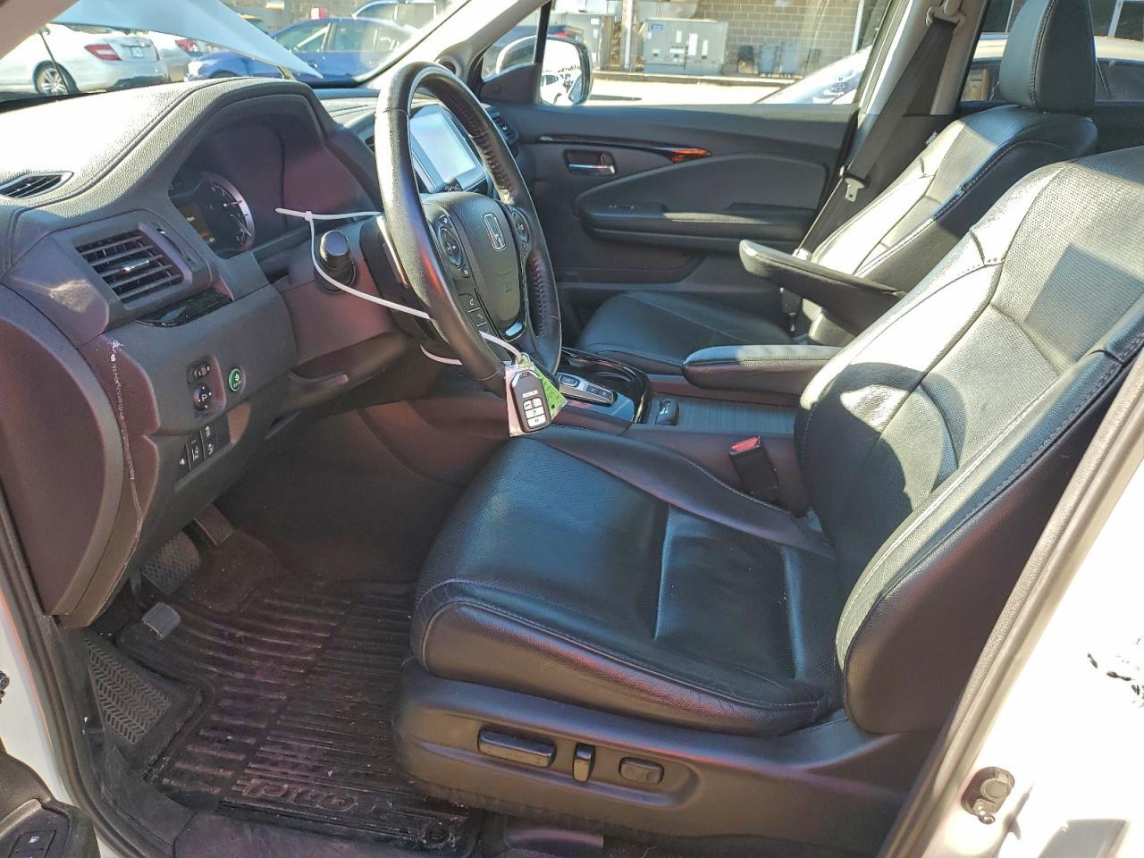 2017 HONDA PILOT