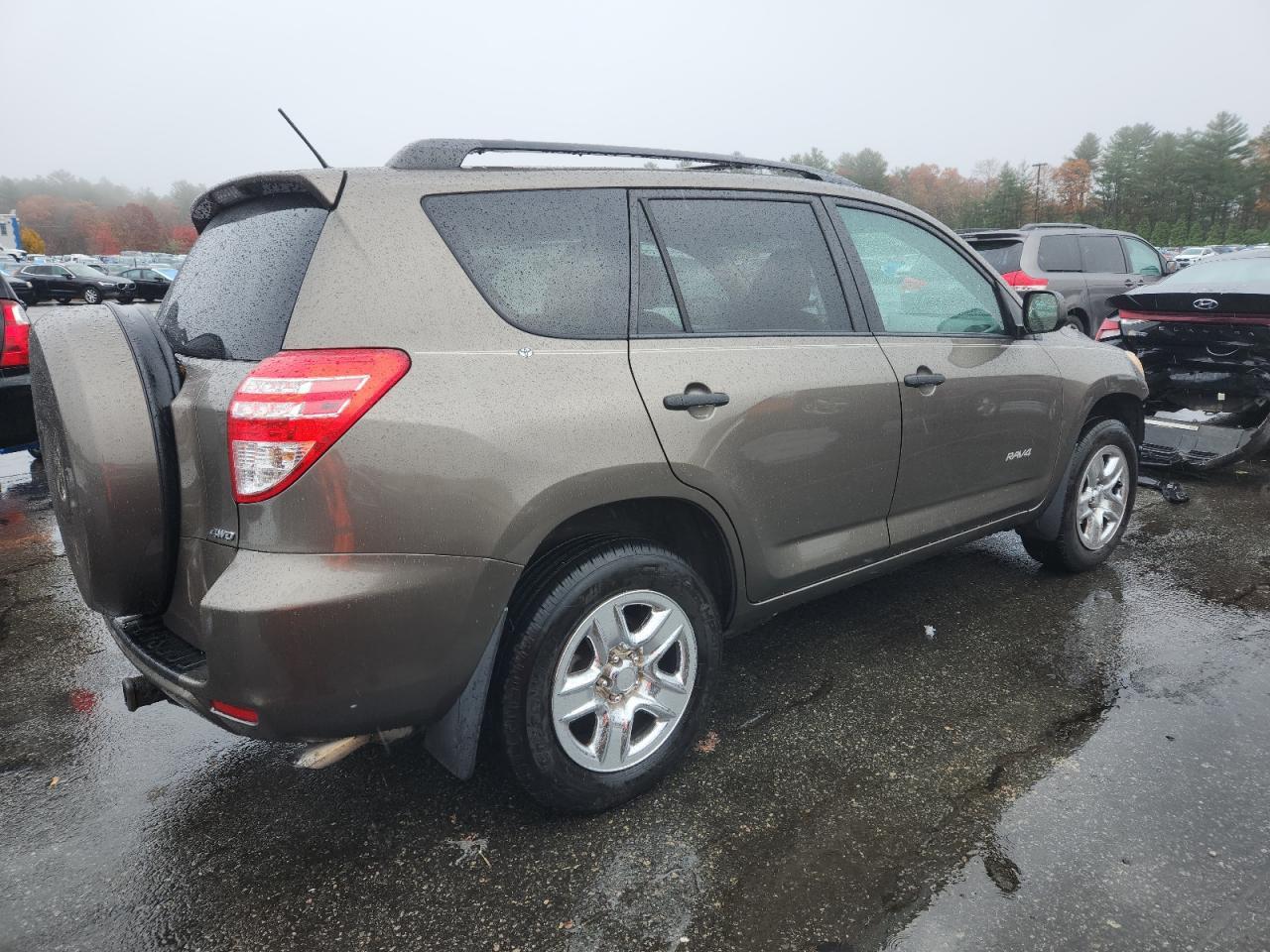 2011 TOYOTA RAV4