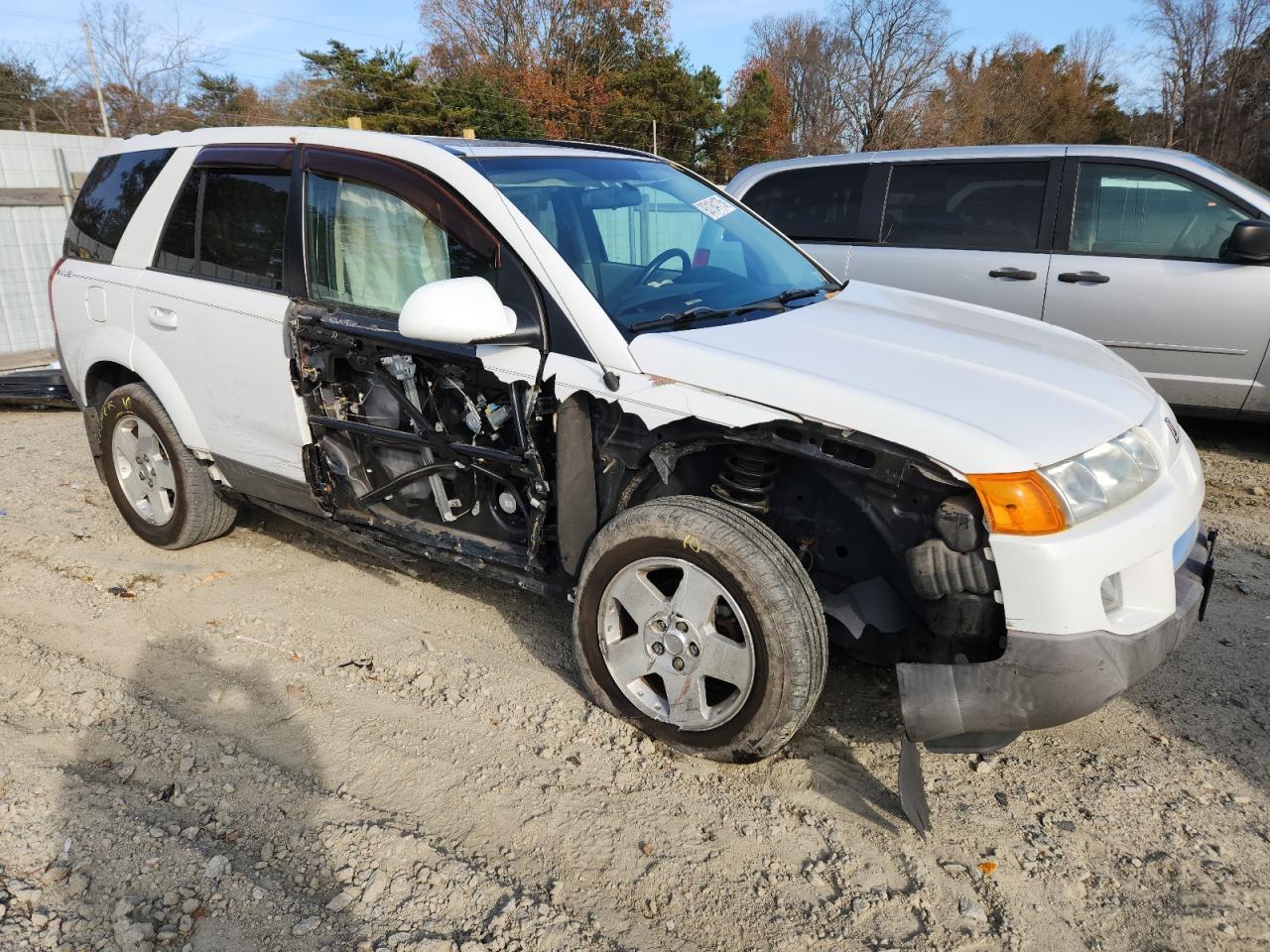2005 SATURN Vue
