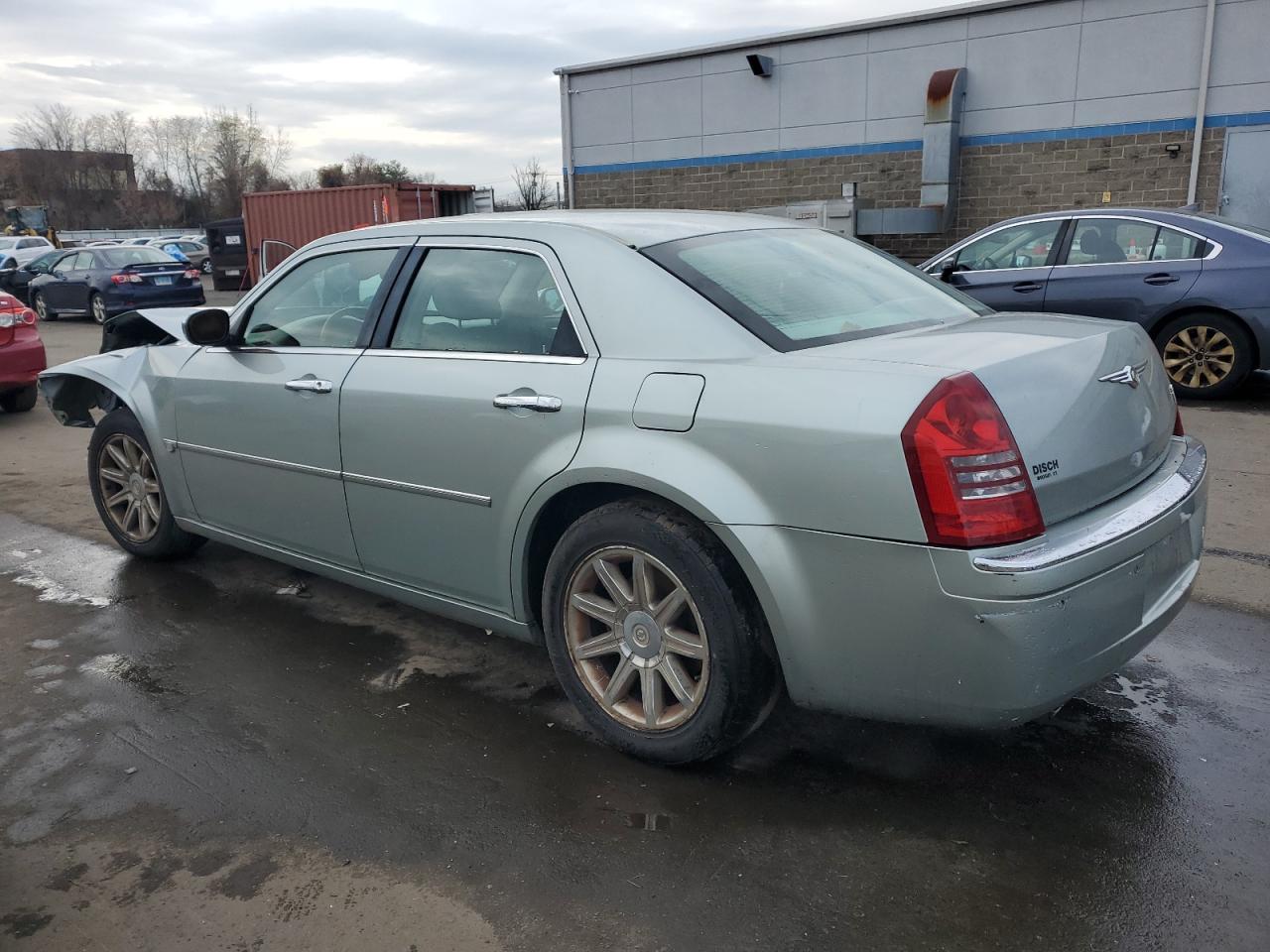 2005 CHRYSLER 300