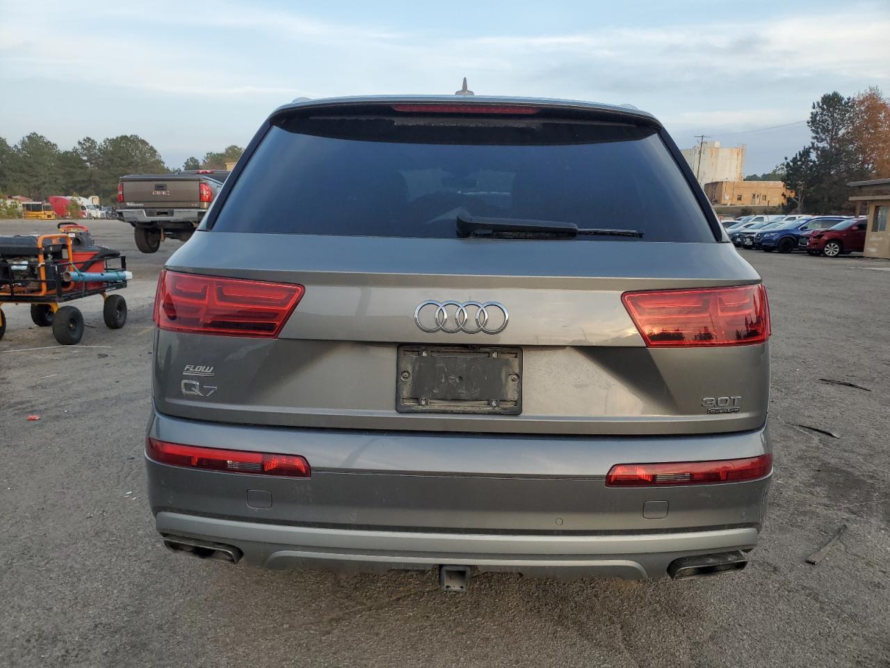 2017 AUDI Q7