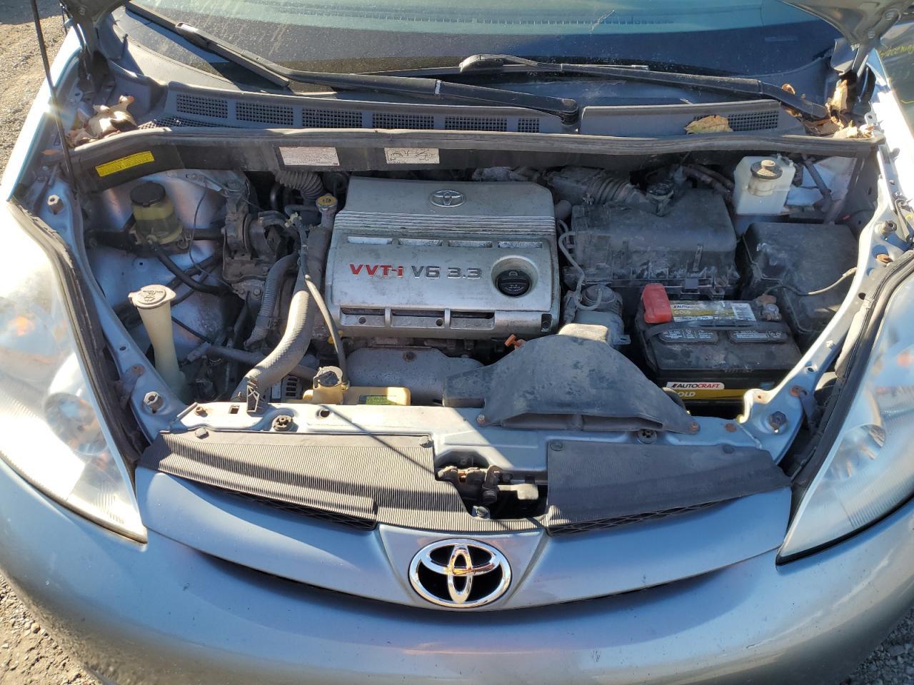 2006 TOYOTA SIENNA