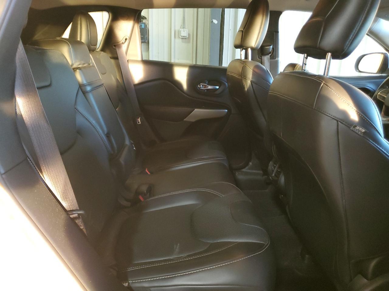 2017 JEEP CHEROKEE