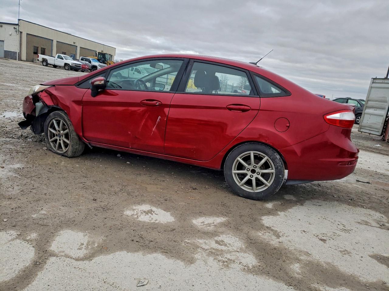 2016 FORD Fiesta