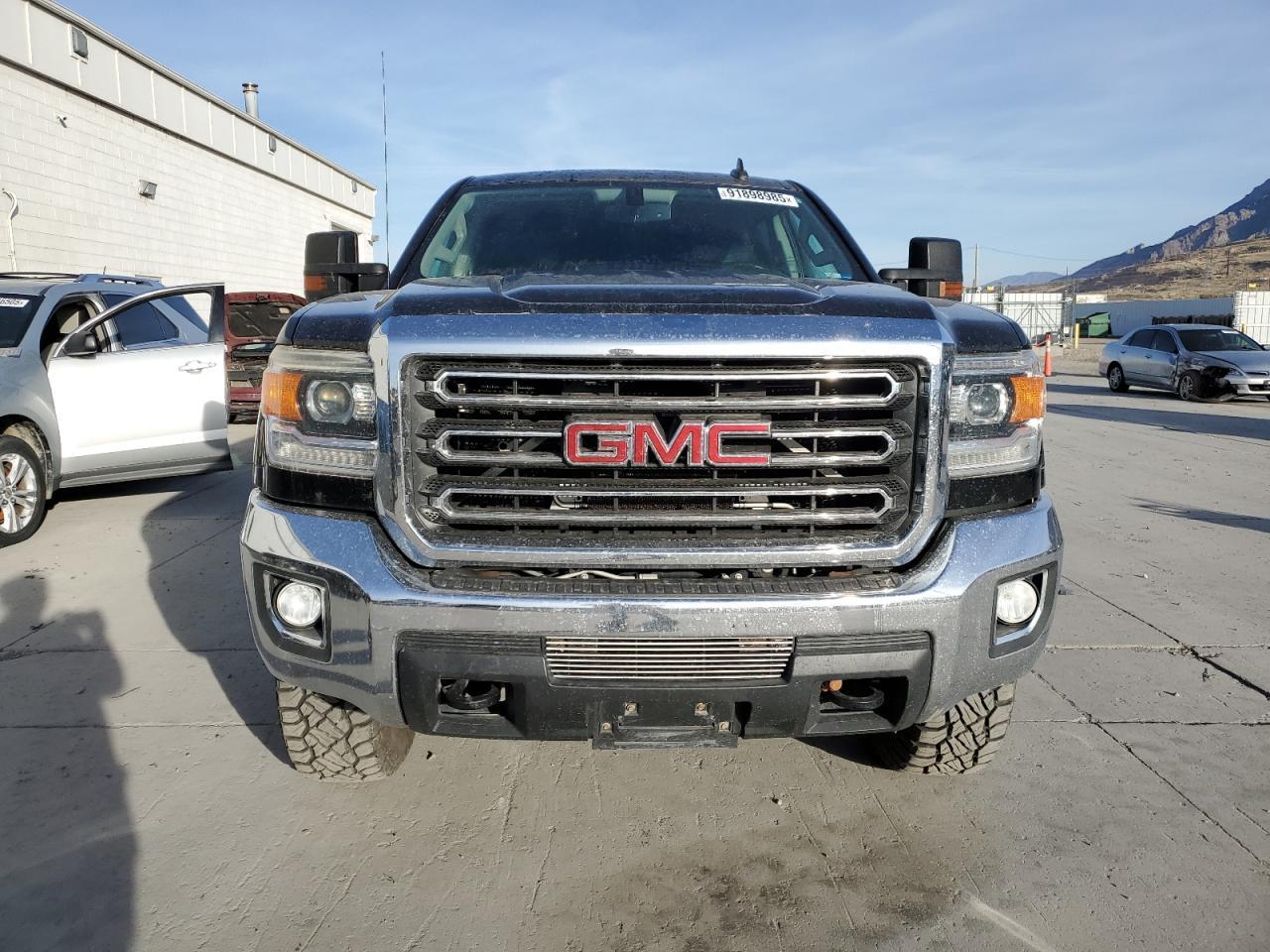 2016 GMC Sierra