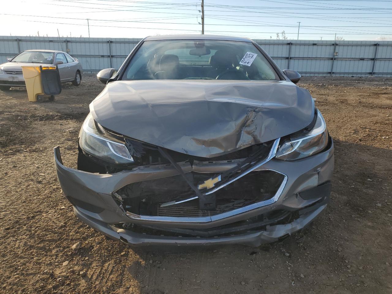 2017 CHEVROLET CRUZE