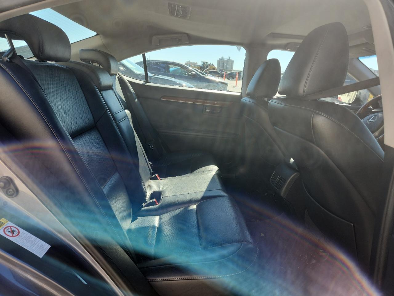 2013 LEXUS ES 300H