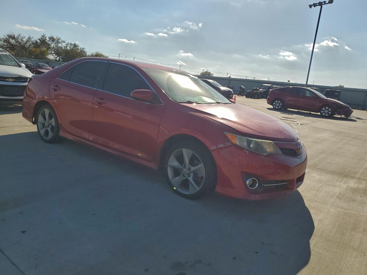 2014 TOYOTA CAMRY