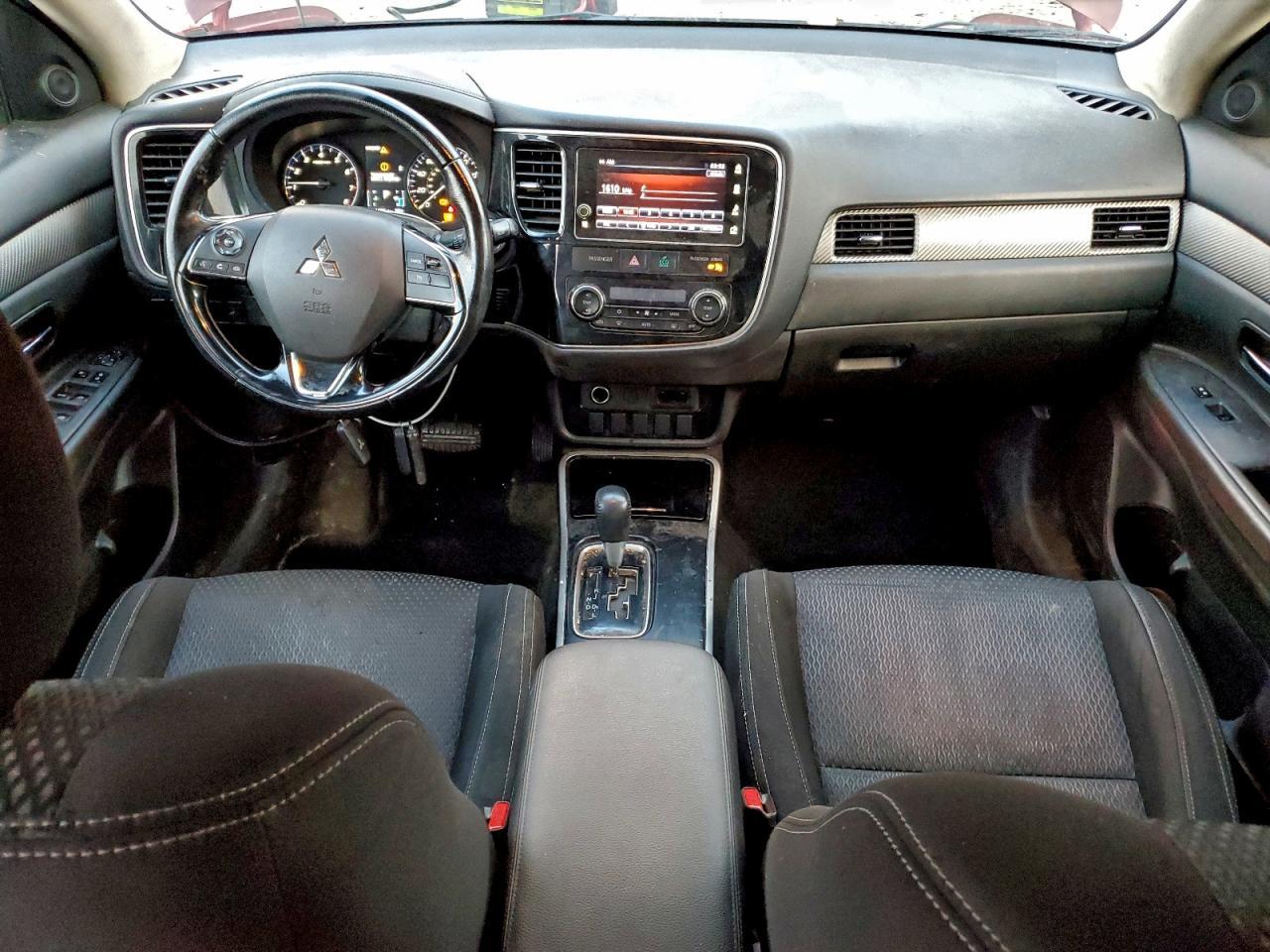 2017 MITSUBISHI outlander