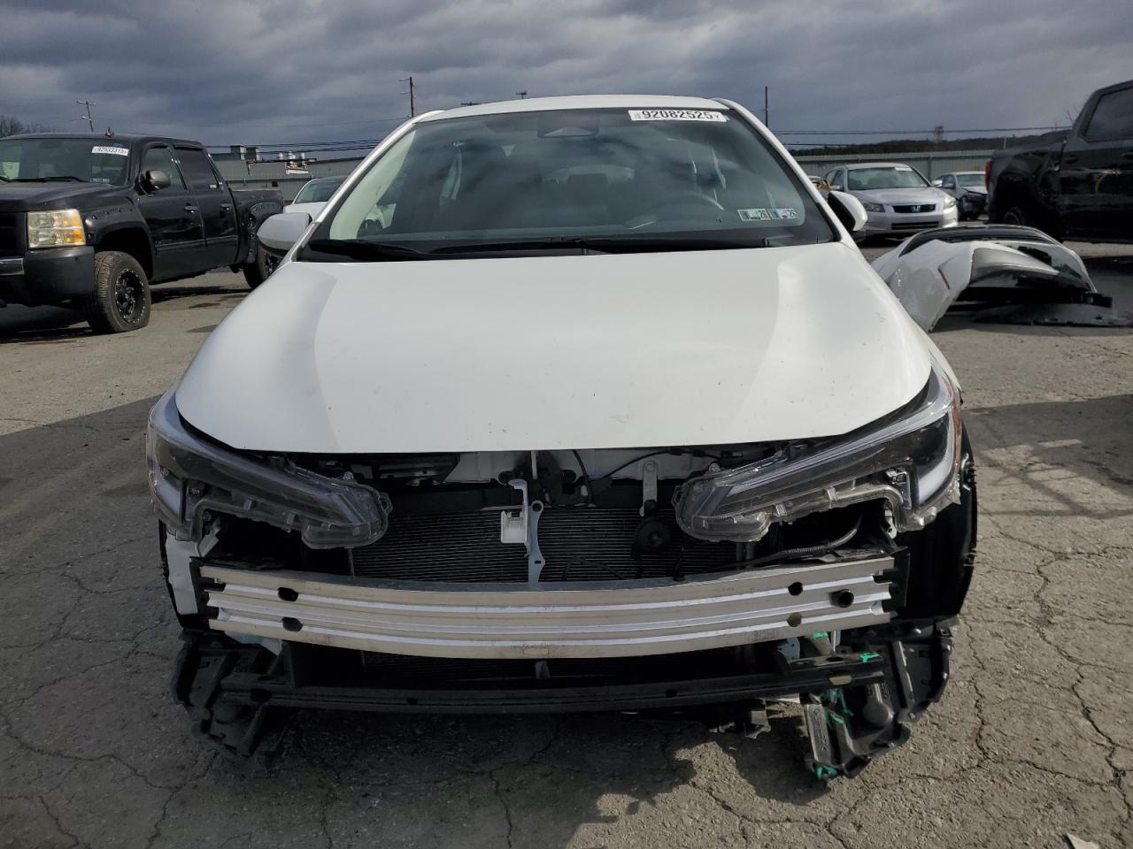 2025 TOYOTA COROLLA