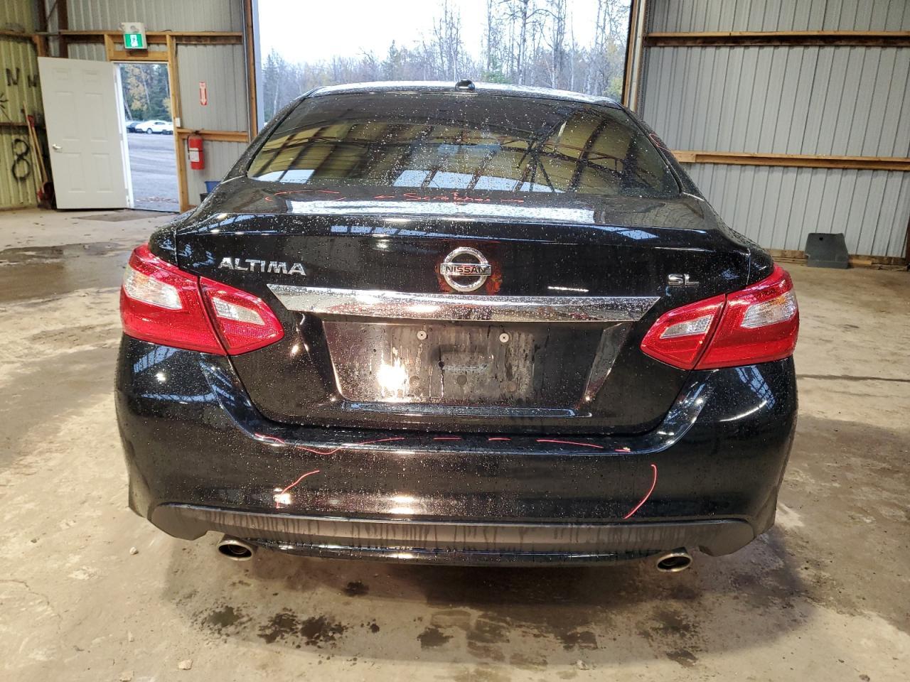 2017 NISSAN ALTIMA