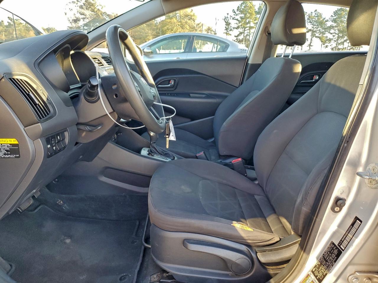 2013 KIA RIO