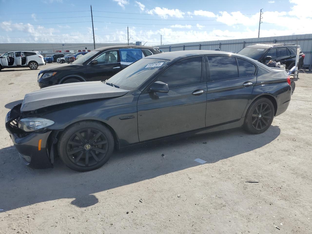 2011 BMW 5 series