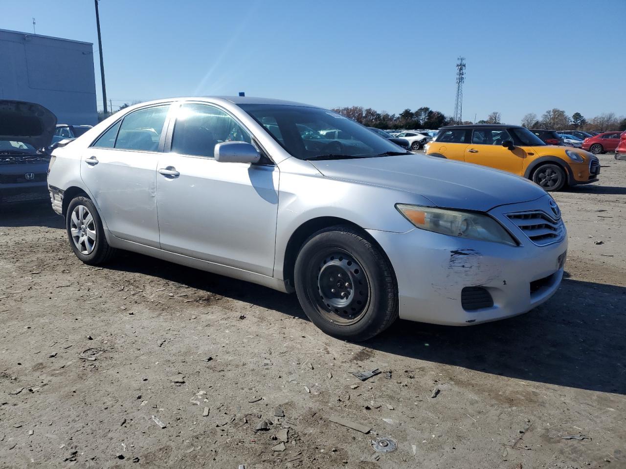 2011 TOYOTA CAMRY