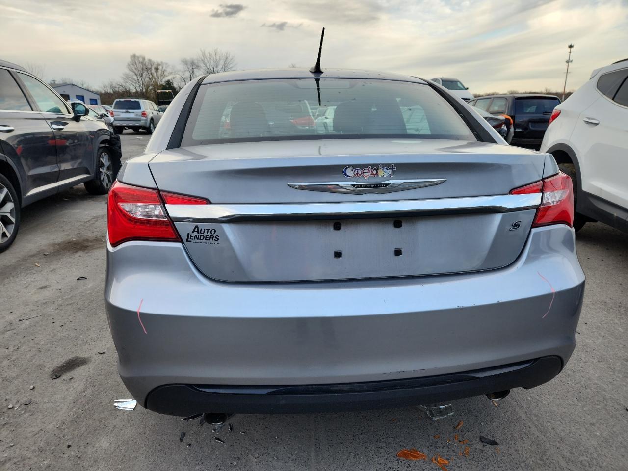 2013 CHRYSLER 200