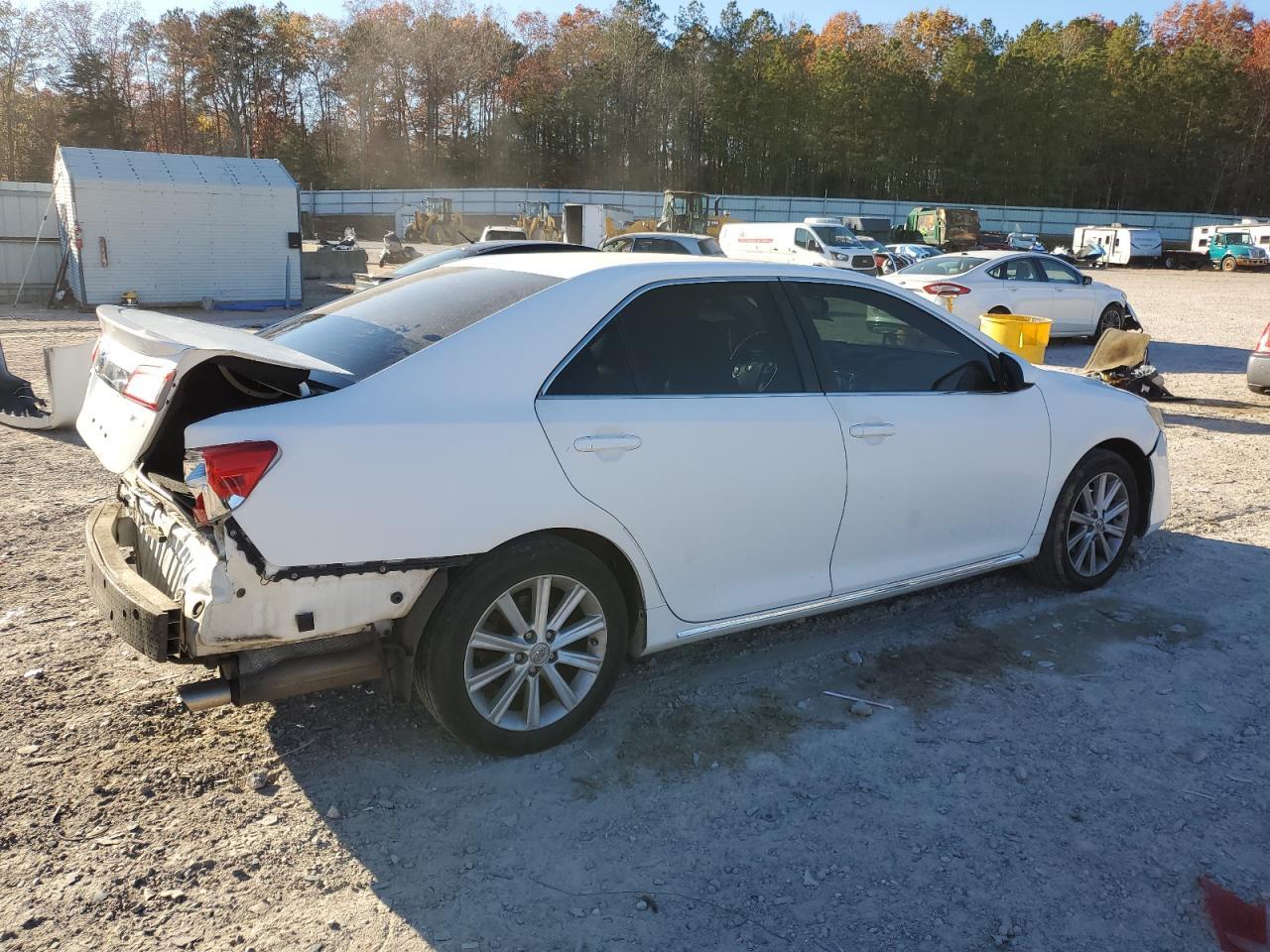 2013 TOYOTA CAMRY