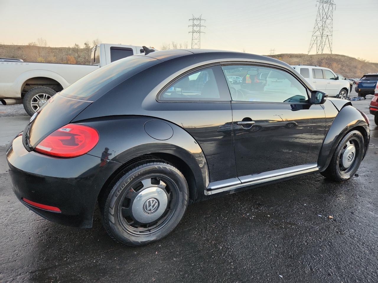 2014 VOLKSWAGEN Beetle