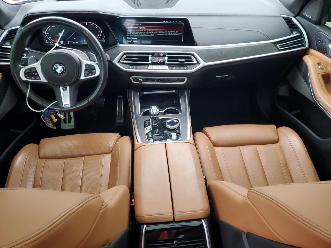 2022 BMW X7
