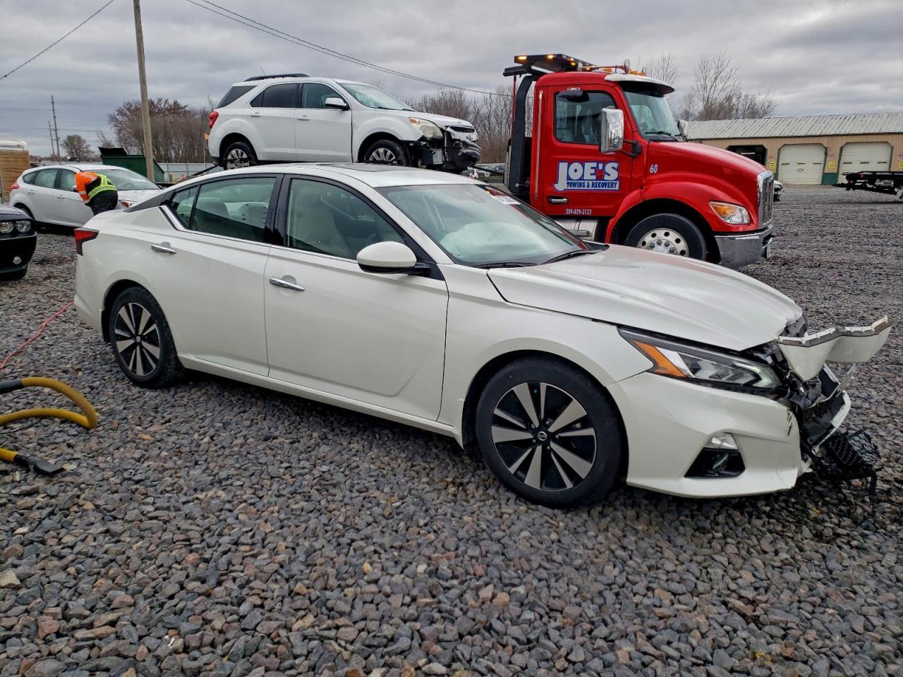 2022 NISSAN ALTIMA