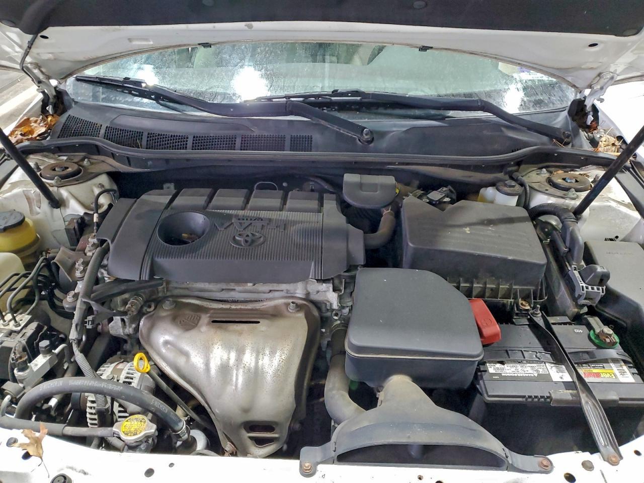 2011 TOYOTA CAMRY