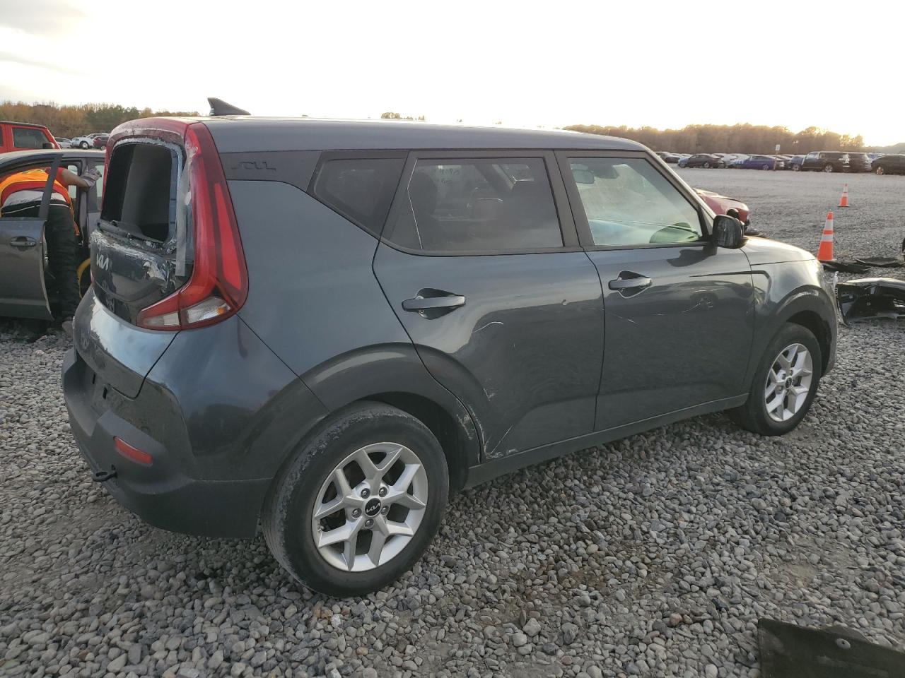 2022 KIA SOUL