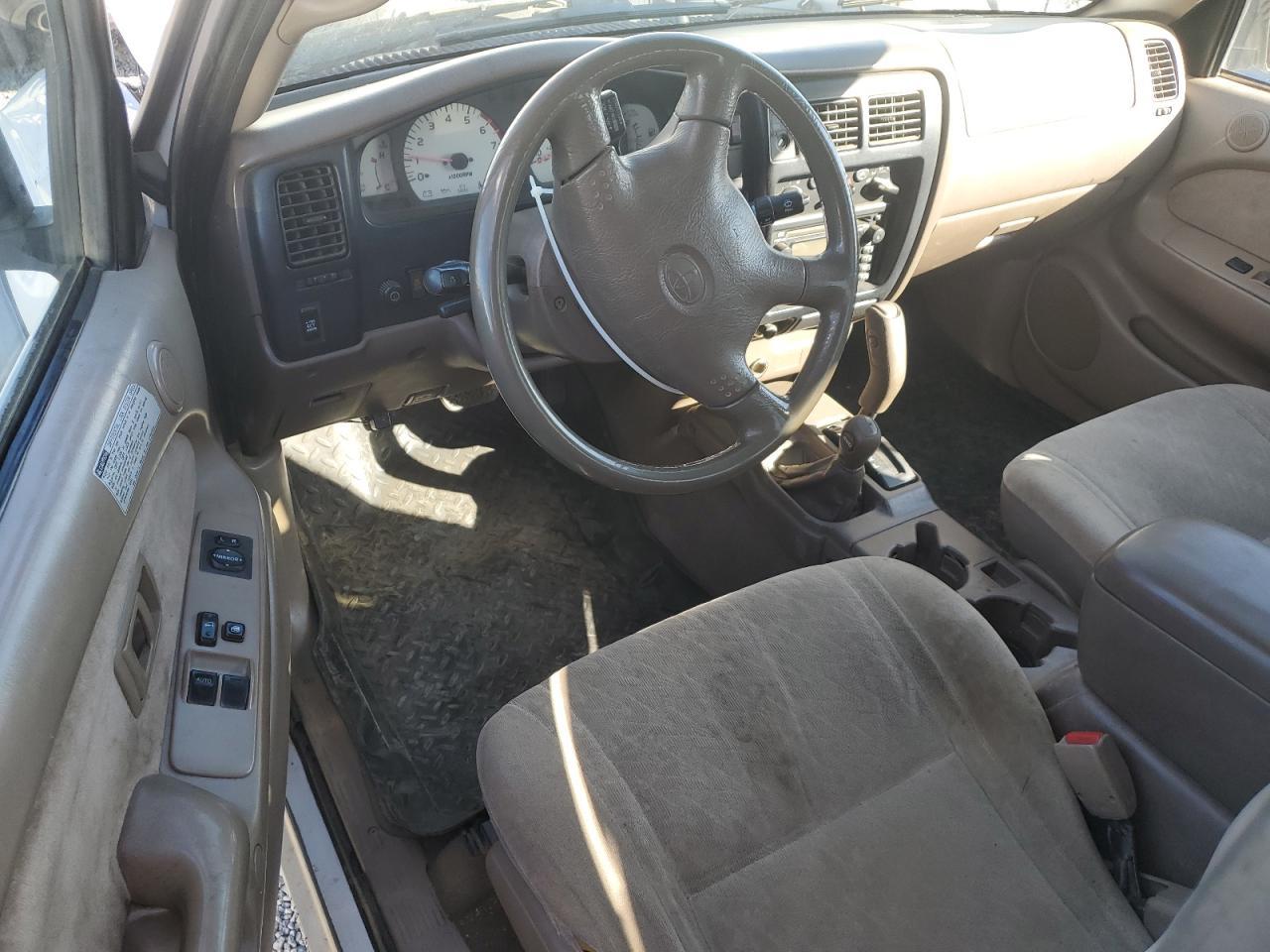 2002 TOYOTA TACOMA