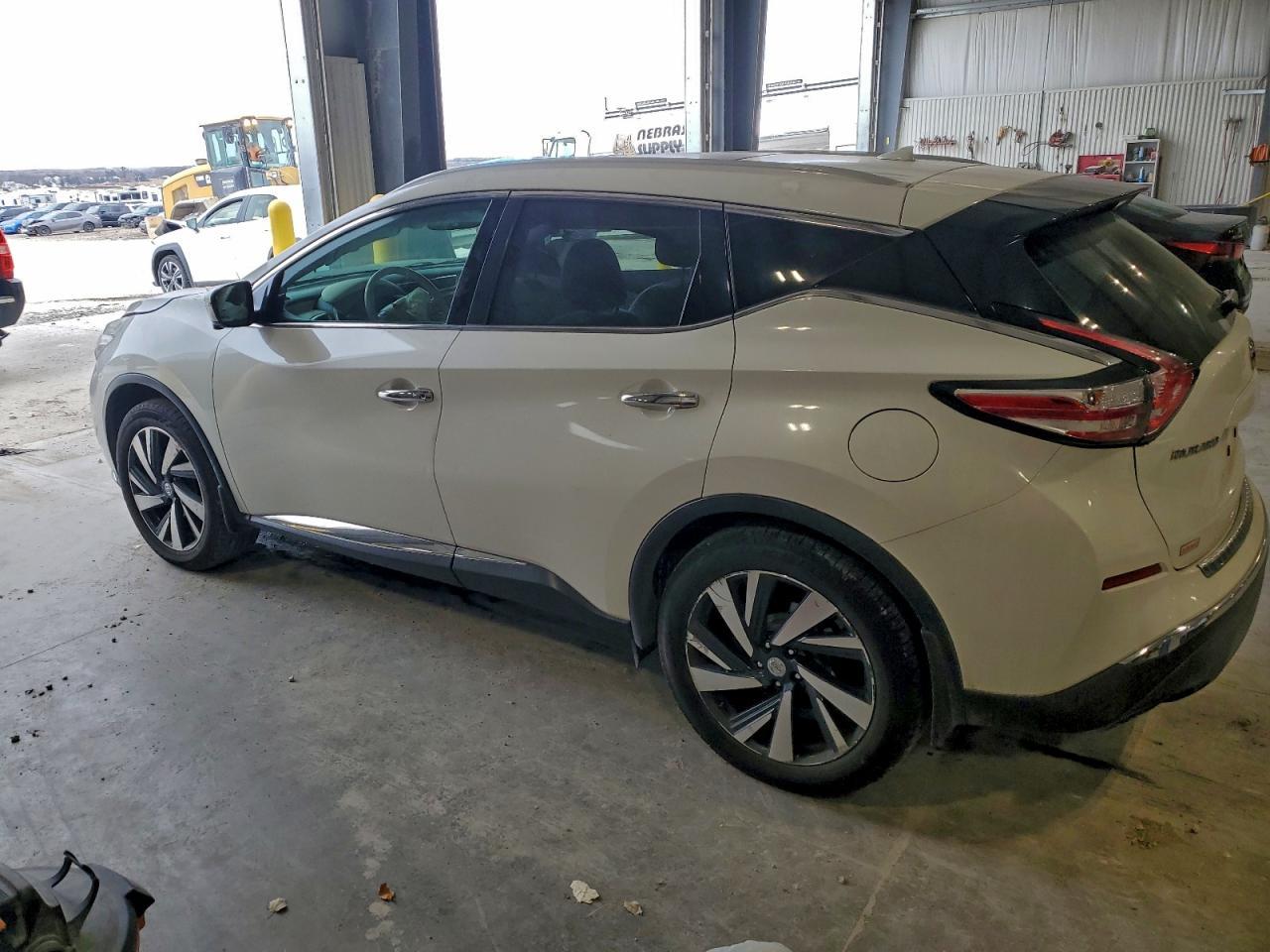 2015 NISSAN MURANO